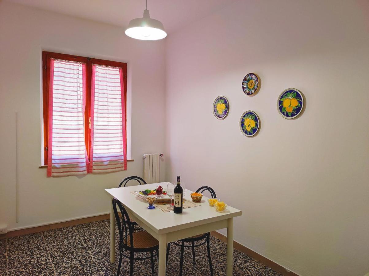 Appartement Lovely Balcony San Gimignano